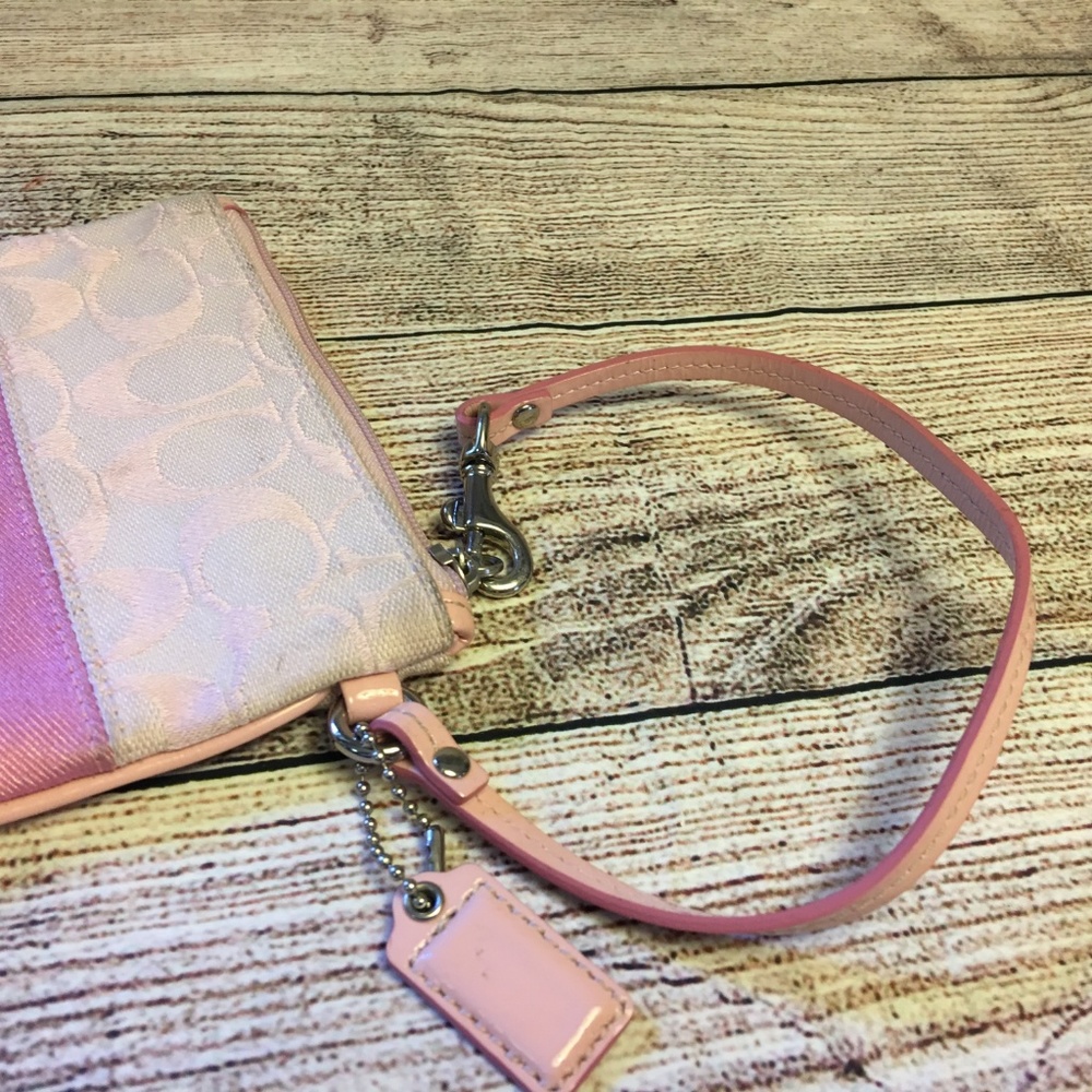 SOLD! COACH Pink Signature SIS Stripe Wristlet - Picture 5 of 8